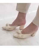Δερμάτινα πέδιλα mules μπέζ με τρούκς Anastasia shoes