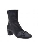Μποτάκια δερμάτινα μαύρα με αγκράφα Anastasia shoes 060